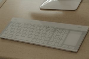 Clavier tactile en verre Slim 1011 sans fil - Cecsmo